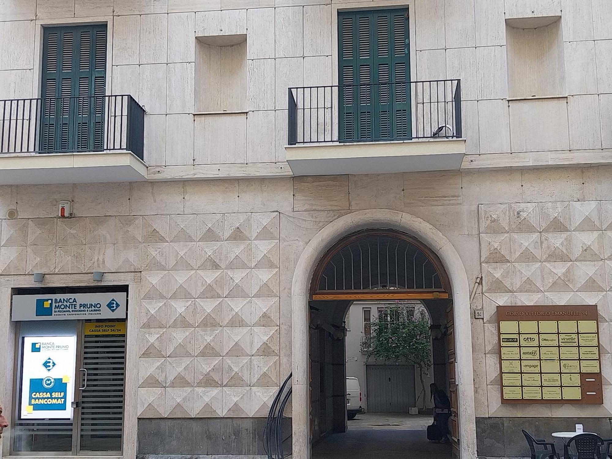 סלרנו Casa Vacanza La Maison De Losyram Art מראה חיצוני תמונה